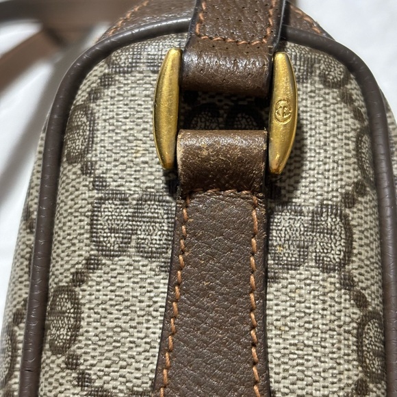 GUCCI GG Canvas Web Sherry Line Shoulder Bag
Beige Red Green 8902018 - Picture 7 of 16